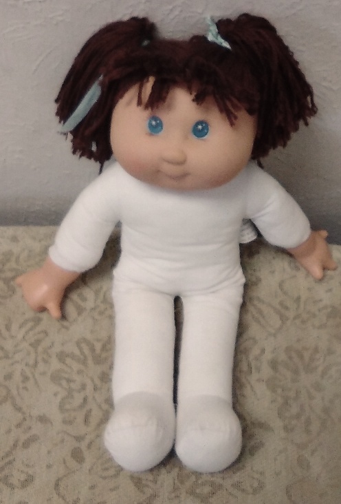 Cabbage Patch Doll 15-inch Girl Caucasian Brunette